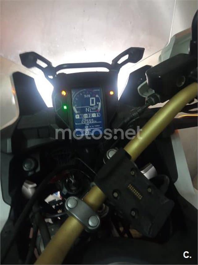 Honda CRF1100L Africa Twin 10.200 € 2019 Bizkaia - 3