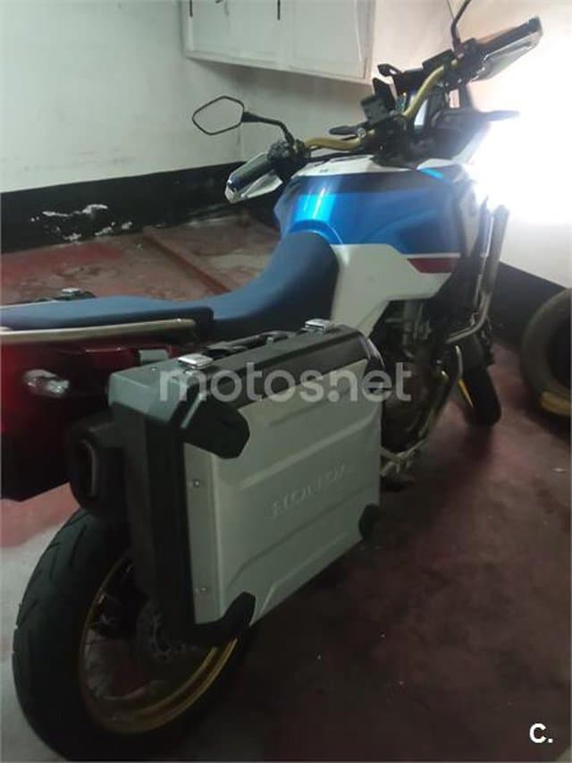Honda CRF1100L Africa Twin 10.200 € 2019 Bizkaia - 4