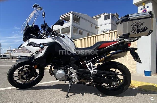 BMW F 750 – Vista 3