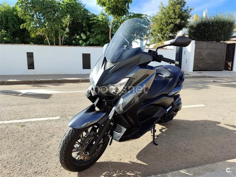 Yamaha XMAX 400 – Vista 3