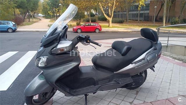 Suzuki BURGMAN 650 Executive 3250 € 2007 Madrid - 1