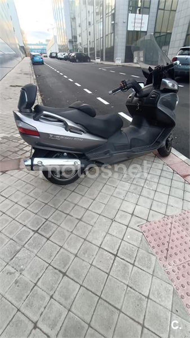 Suzuki BURGMAN 650 Executive 3250 € 2007 Madrid - 2