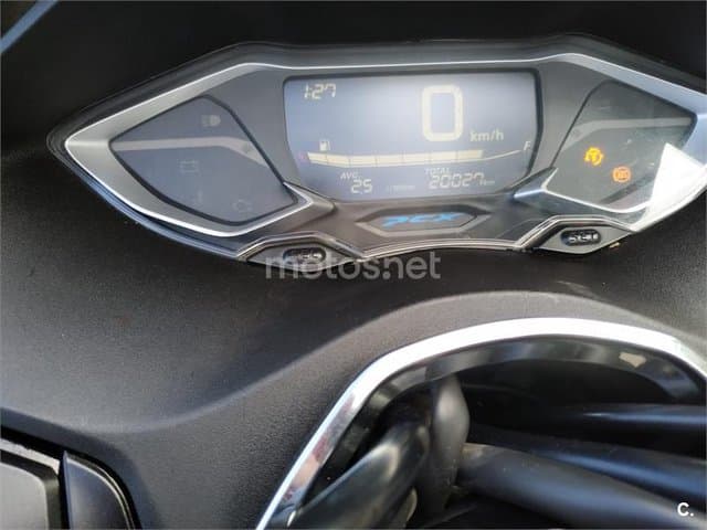 Honda PCX 125 – Vista 2