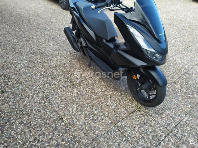 Honda PCX 125 – Vista 5