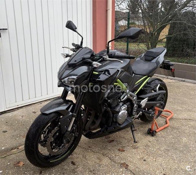 Kawasaki Z 900 – Vista 7