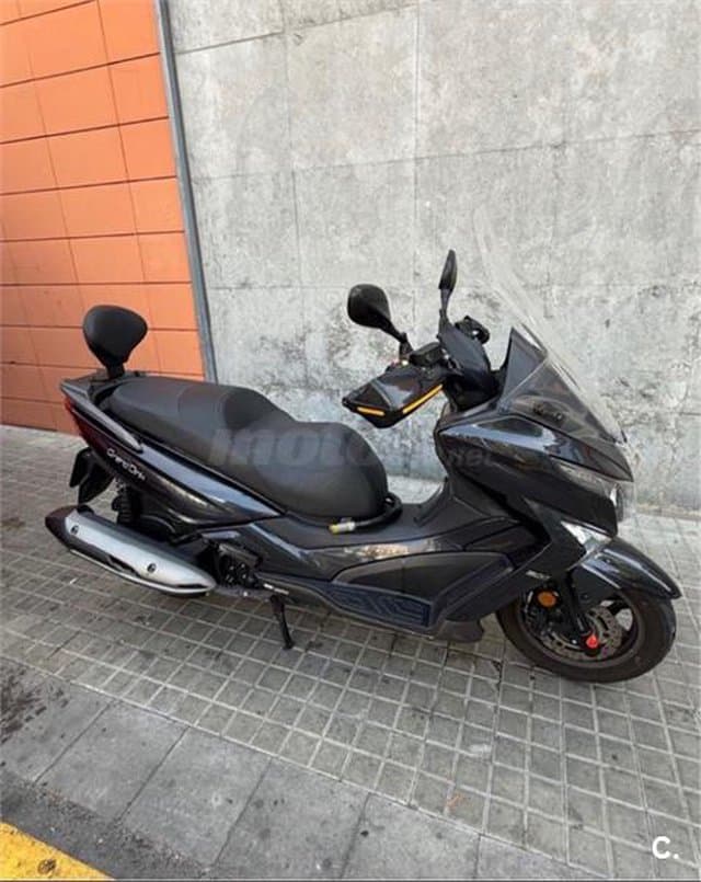 Kymco Grand Dink 300 2800 € 2019 Barcelona - 1