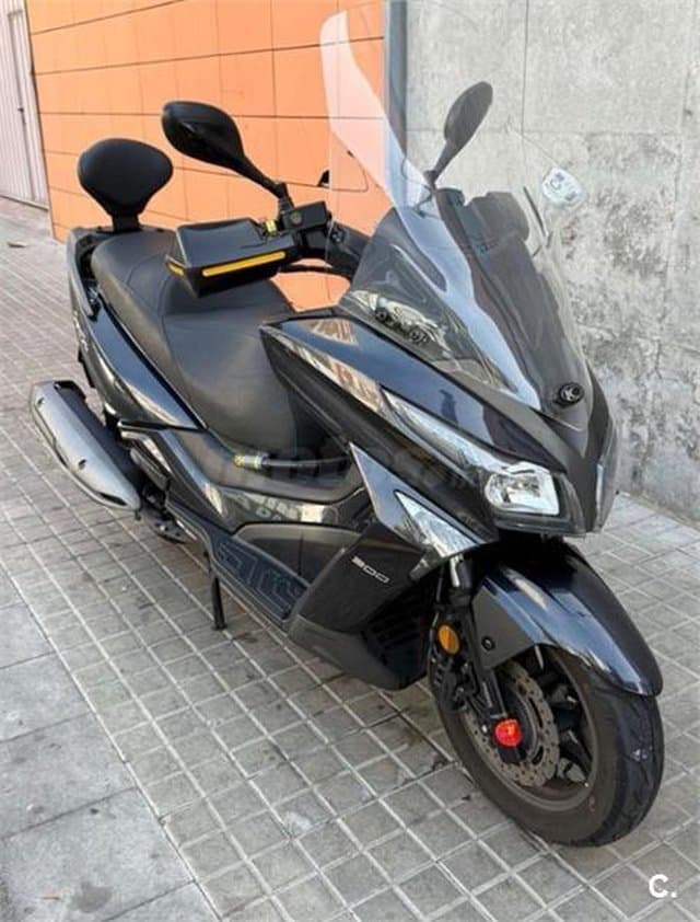 Kymco Grand Dink 300 2800 € 2019 Barcelona - 3