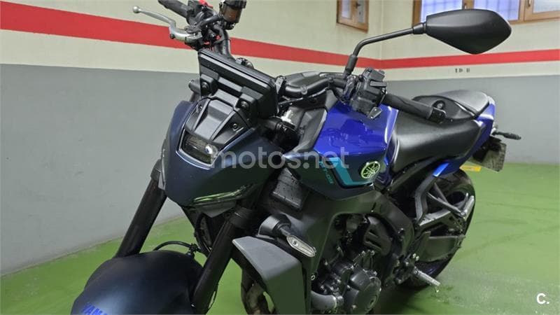 Yamaha MT 09 – Vista 8
