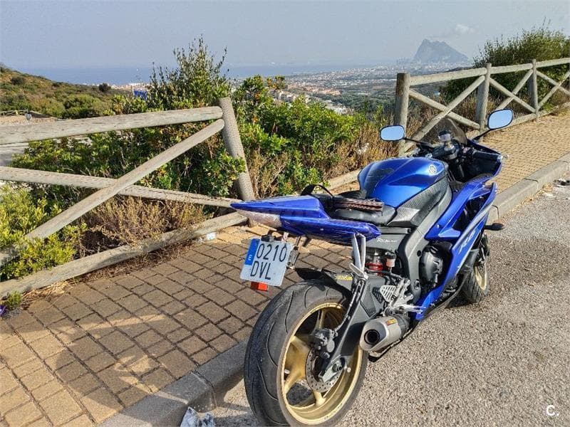 Yamaha YZF R6 4000 € 2002 Cádiz - 2