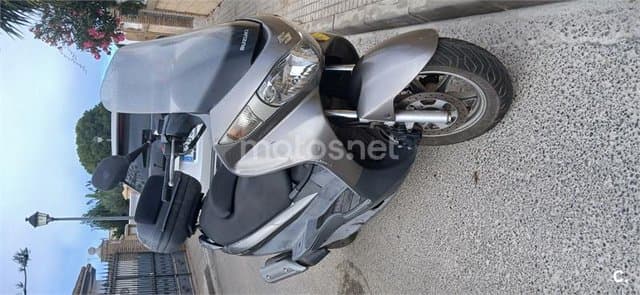 Suzuki BURGMAN 125 900 € 2012 Cádiz - 3
