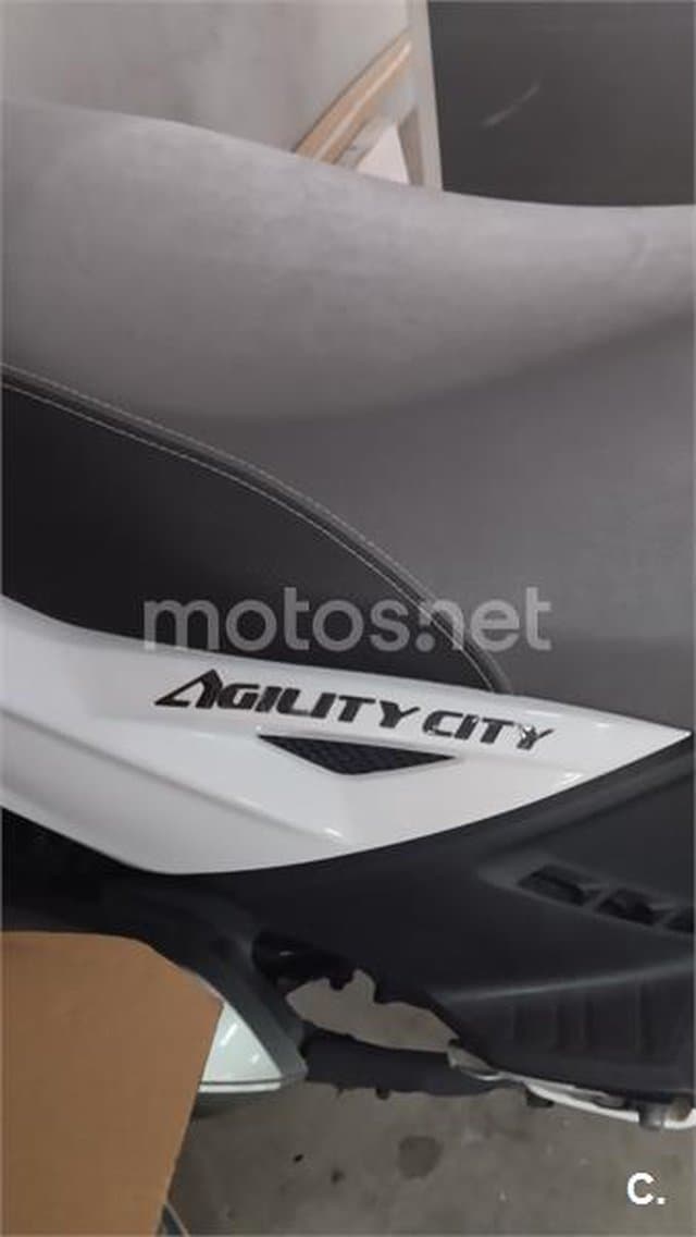 Kymco Agility CITY 125 2100 € 2023 Barcelona - 6