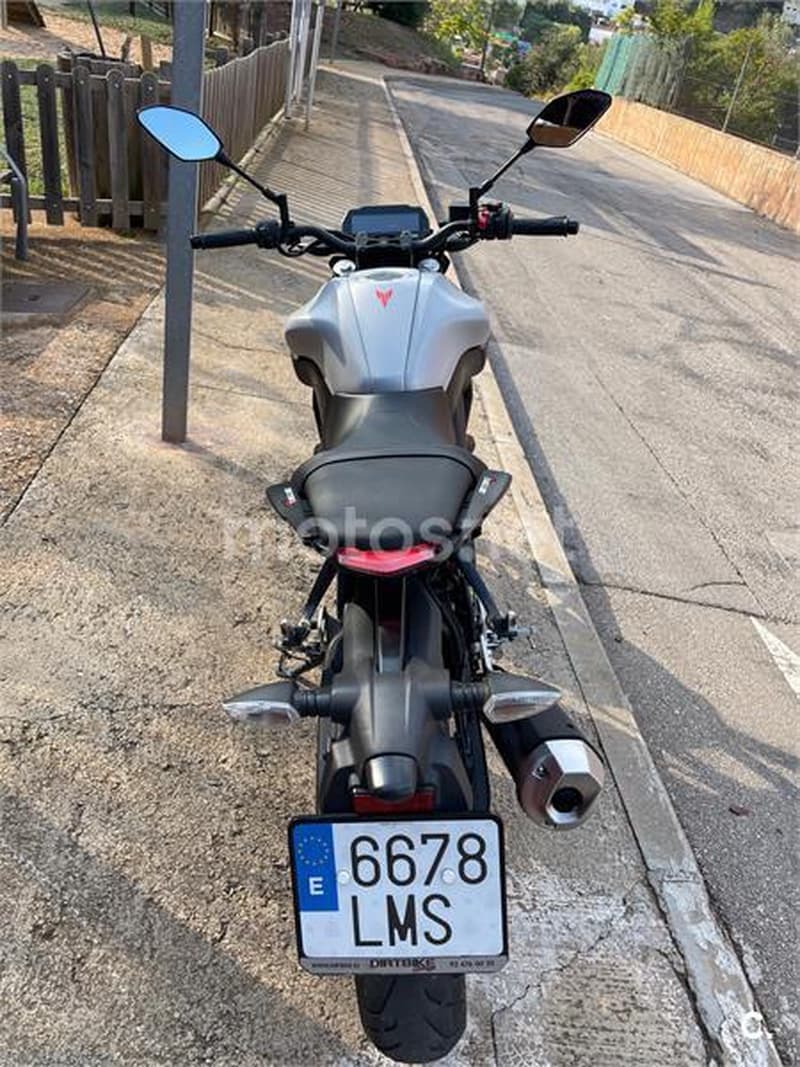 Yamaha MT-125 – Vista 4