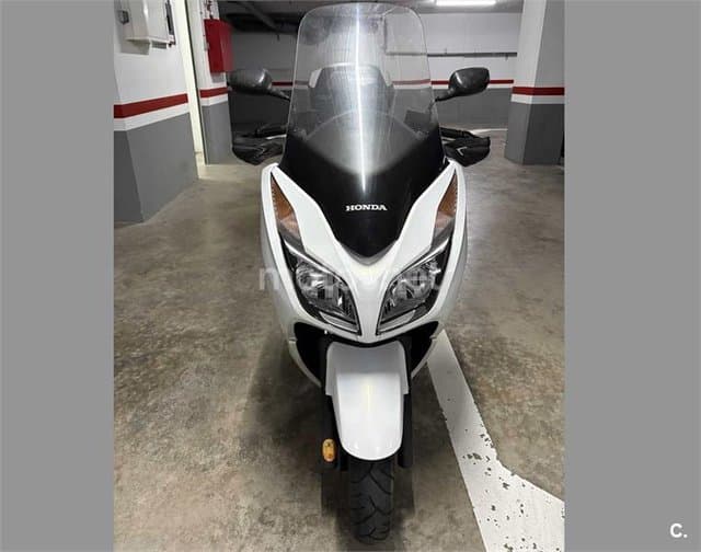 Honda NSS 300 Forza ABS 3000 € 2014 Barcelona - 3