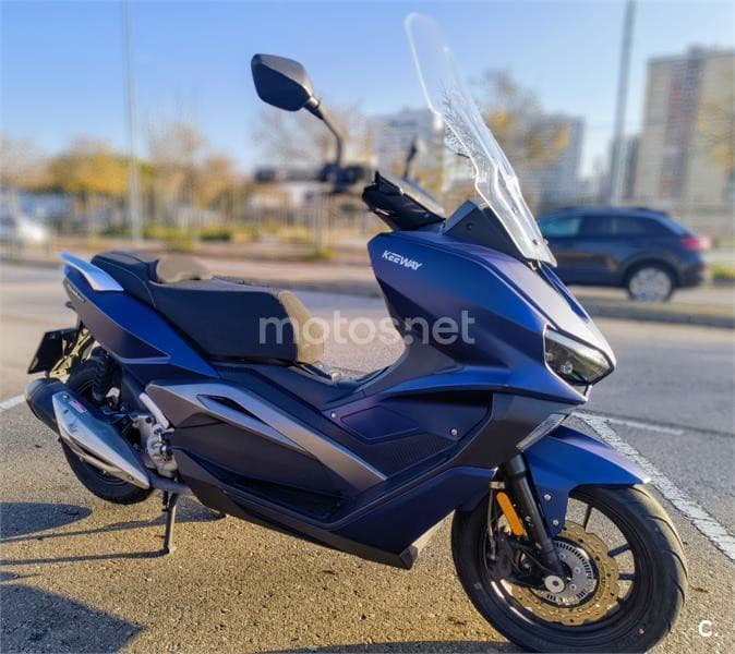 Keeway Vieste 300 2500 € 2023 Barcelona - 2