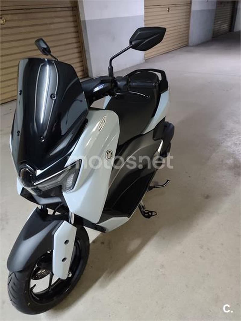 Yamaha NMAX – Vista 1