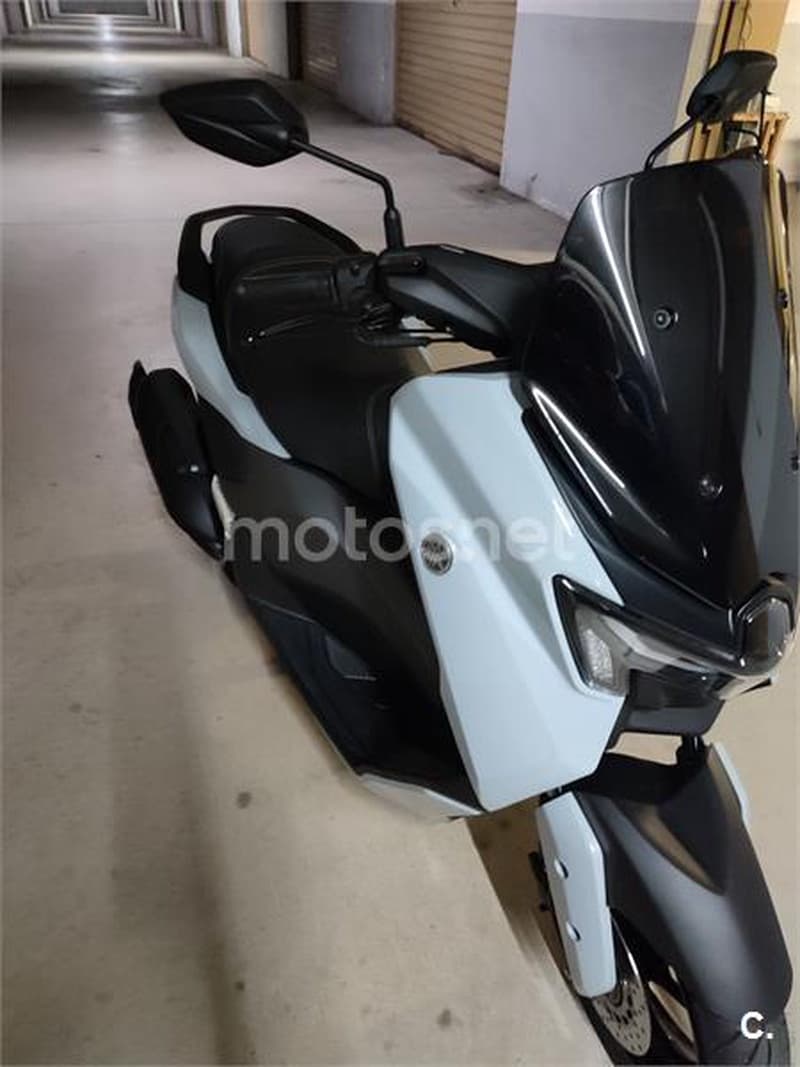 Yamaha NMAX – Vista 6