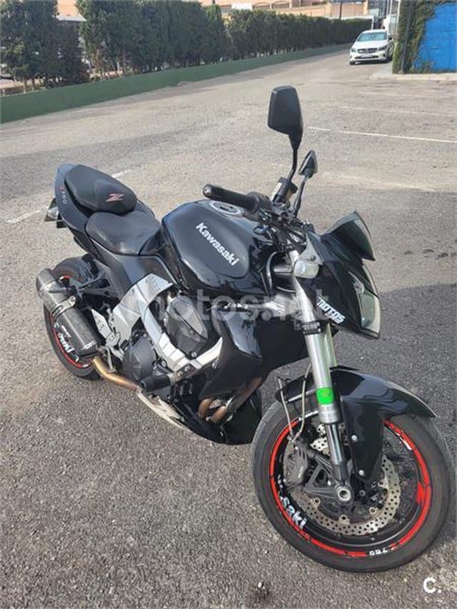 Kawasaki Z 750 – Vista 3