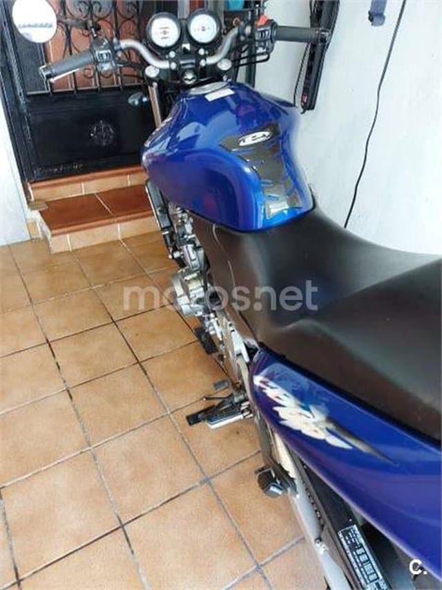 Honda CB 600 F – Vista 5