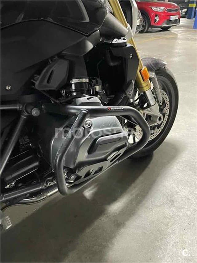 BMW R 1200 R 8500 € 2018 Madrid - 10