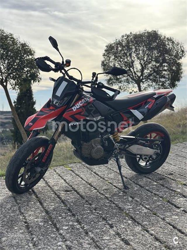 Ducati Hypermotard 698 Mono 12.000 € 2024 Navarra - 4