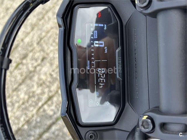 Ducati Hypermotard 698 Mono 12.000 € 2024 Navarra - 10