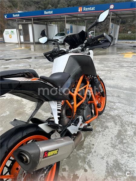 KTM 390 Duke 2700 € 2014 Barcelona - 7