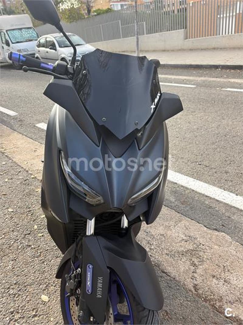 Yamaha XMAX 300 – Vista 1