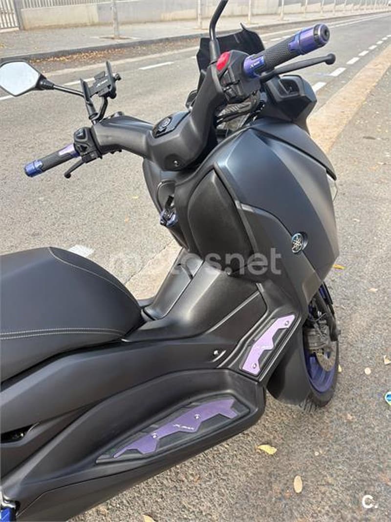 Yamaha XMAX 300 – Vista 11