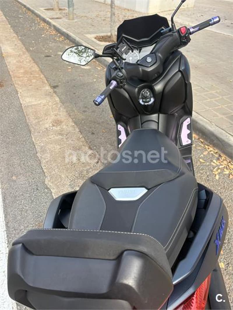 Yamaha XMAX 300 – Vista 7