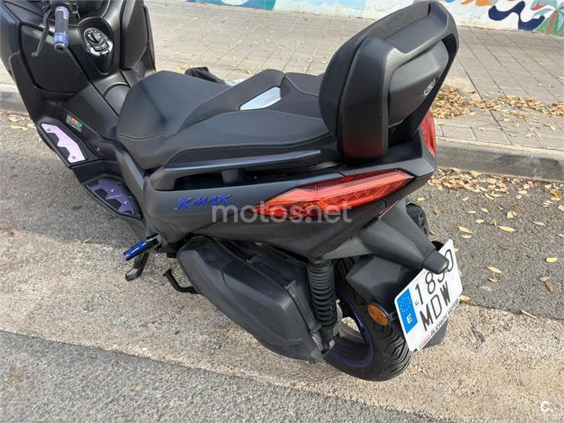 Yamaha XMAX 300 – Vista 9