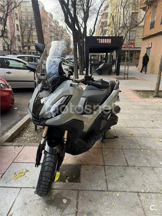 Honda ADV 350 6000 € 2024 Madrid - 1
