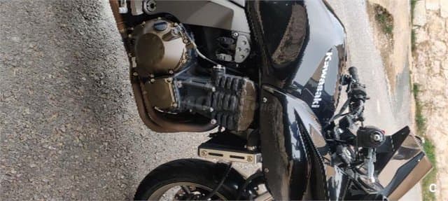 Kawasaki Z 750 – Vista 7