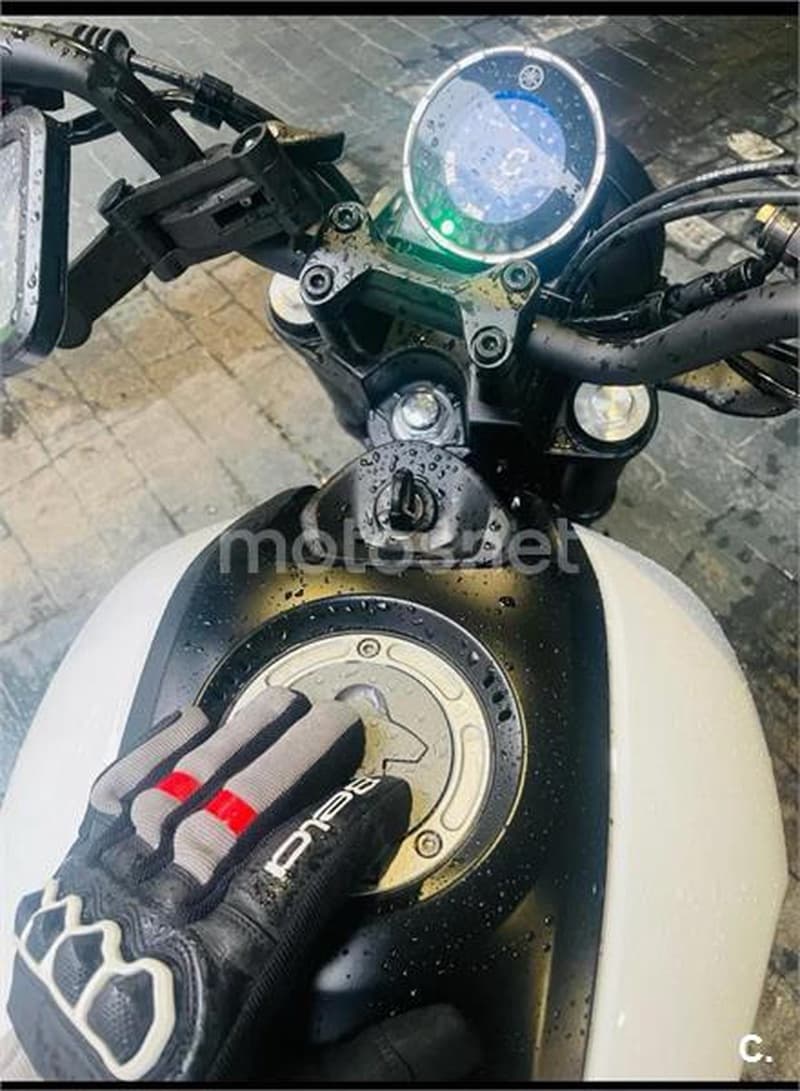 Yamaha XSR 125 – Vista 3