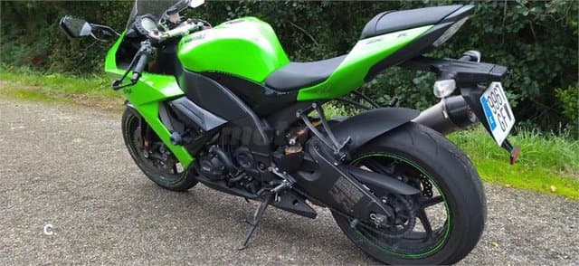 Kawasaki ZX 10R 7000 € 2009 A Coruña - 5