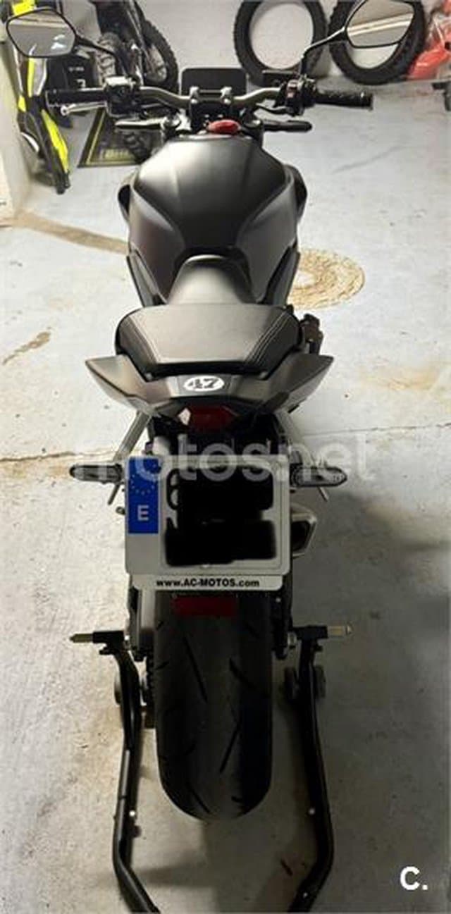 Honda CB 650 R E-Cluth 8300 € 2026 Madrid - 3