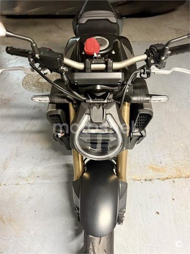 Honda CB 650 R E-Cluth 8300 € 2026 Madrid - 4