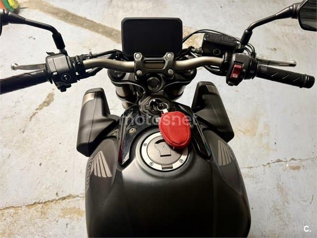 Honda CB 650 R E-Cluth 8300 € 2026 Madrid - 6