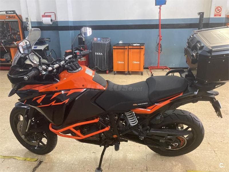 KTM 1090 Adventure – Vista 1