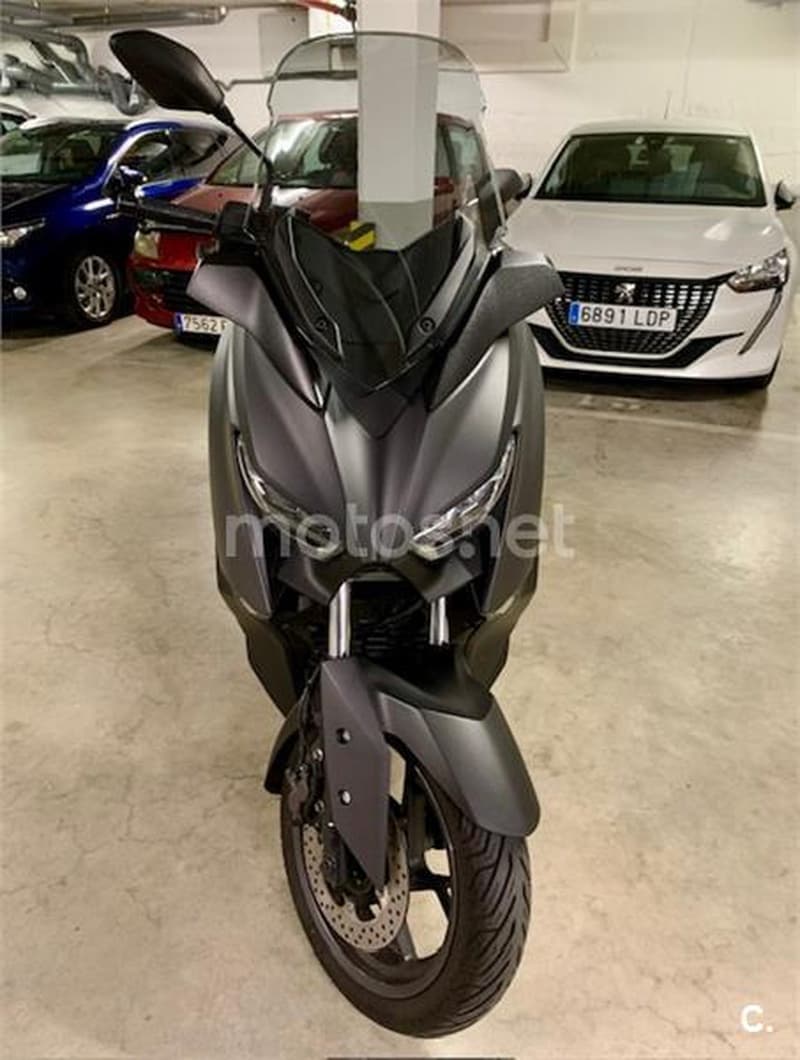 Yamaha XMAX 300 – Vista 4