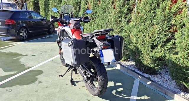 Honda CRF1000L Africa Twin – Vista 2