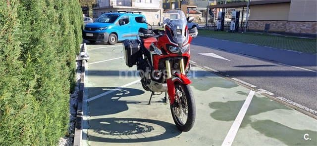 Honda CRF1000L Africa Twin – Vista 3