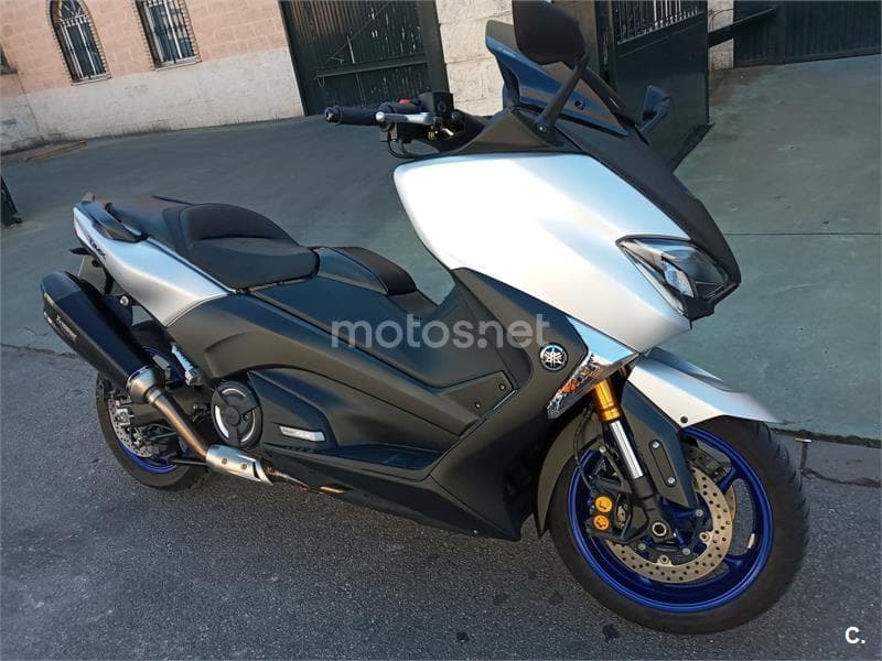 Yamaha TMAX 530 – Vista 5