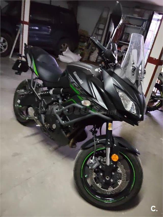 Kawasaki Versys – Vista 4