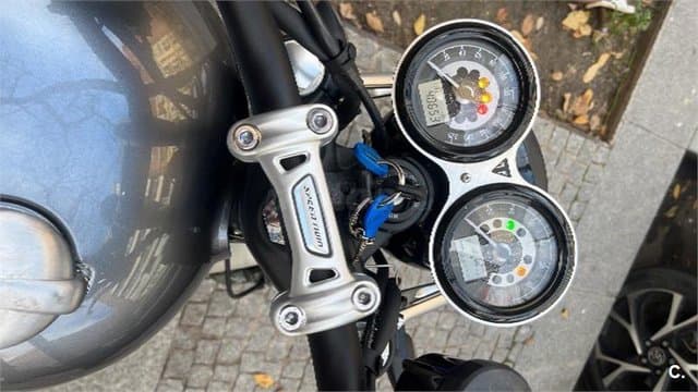 Triumph Speed Twin – Vista 5