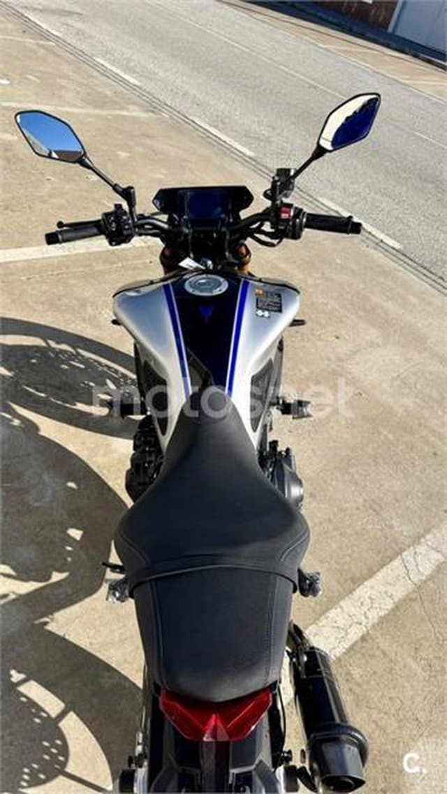 Yamaha MT 09 10.950 € 2023 Granada - 11