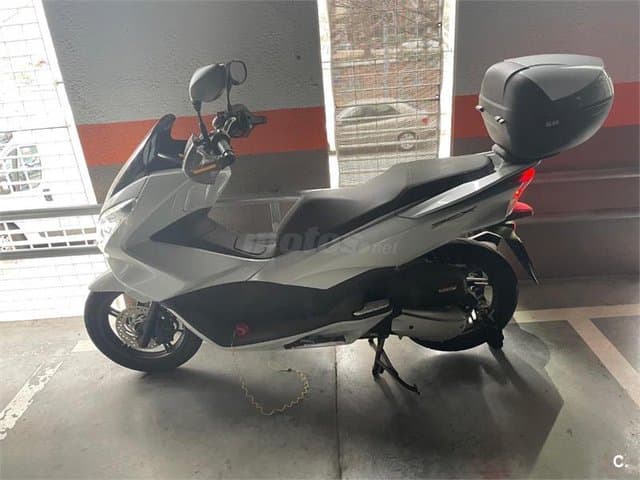 Honda PCX 125 – Vista 4