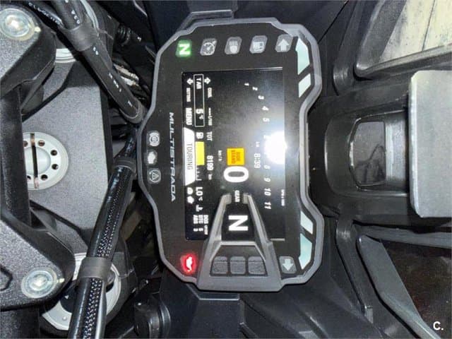 Ducati Multistrada V2 – Vista 2