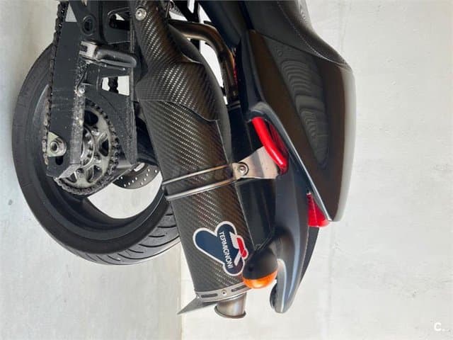 Ducati MONSTER 695 – Vista 5