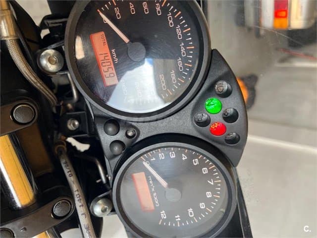 Ducati MONSTER 695 – Vista 7