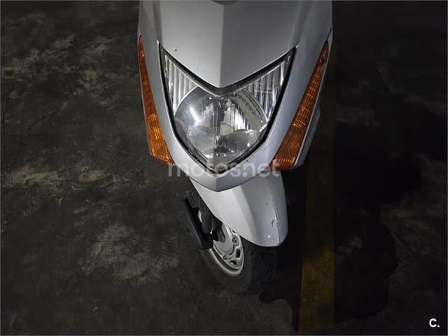 Honda SCV 100 Lead 1100 € 2008 Valencia - 8